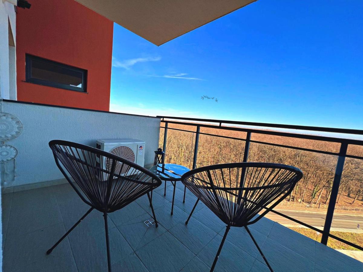 Panoramic Forest View Apartment Dumbravita  Esterno foto